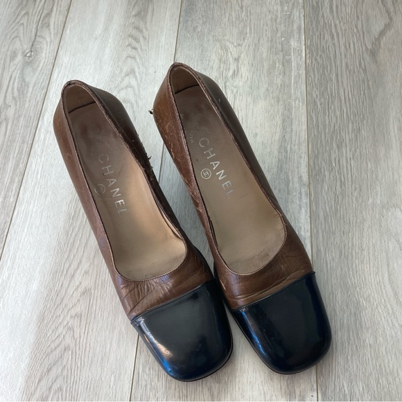 Chanel Leather Pumps square toe womens Brown Black (size 8) classic designer